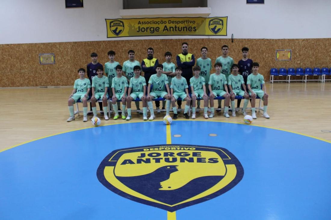 Rádio Vizela - Iniciados do Desportivo JA derrotados no final da Taça